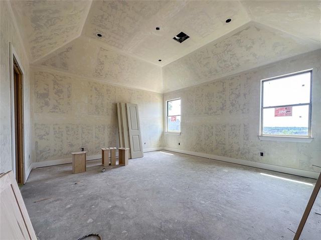 4528 Maple Ridge Drive, Edmond, OK 73034