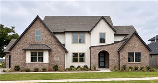 4528 Maple Ridge Drive, Edmond, OK 73034