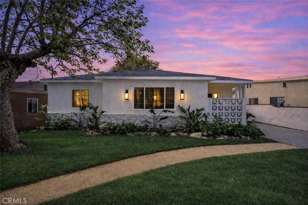 10315 Amboy Avenue, Pacoima, CA 91331