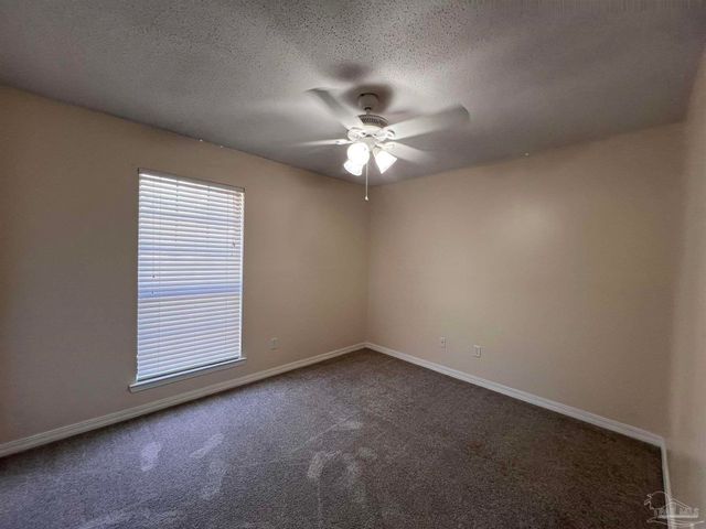 7022 Chapel St 14, Pensacola, FL 32504