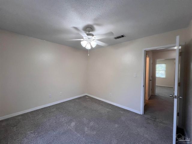 7022 Chapel St 14, Pensacola, FL 32504