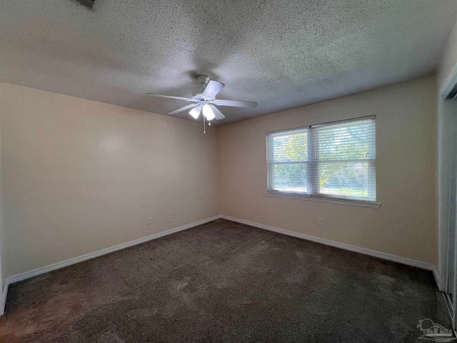 7022 Chapel St 14, Pensacola, FL 32504