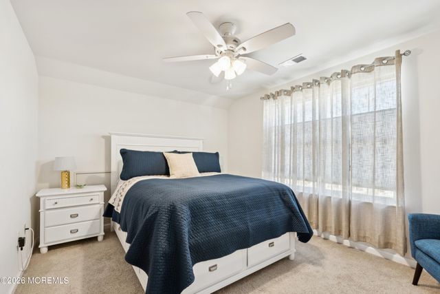 18 Raccoon Lane, Barnegat, NJ 08005