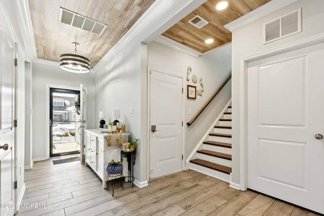 18 Raccoon Lane, Barnegat, NJ 08005
