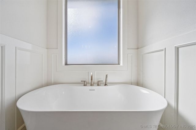 31005 E 67th Street S, Broken Arrow, OK 74014