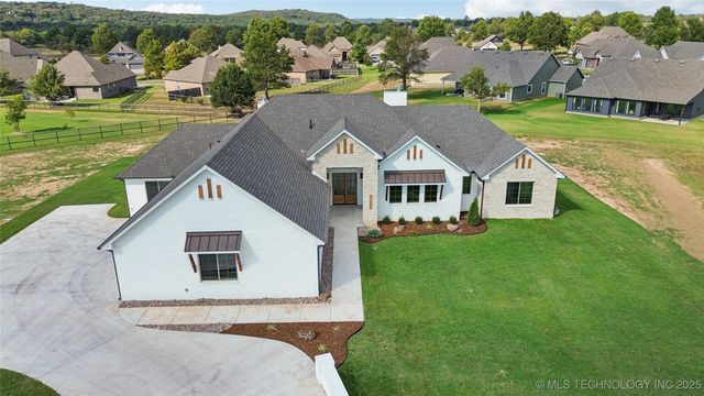 31005 E 67th Street S, Broken Arrow, OK 74014