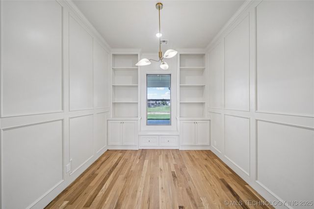 31005 E 67th Street S, Broken Arrow, OK 74014