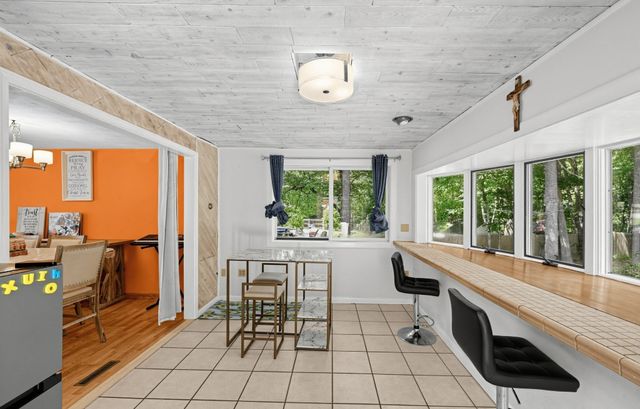 7 Balsam Dr, Townsend, MA 01469