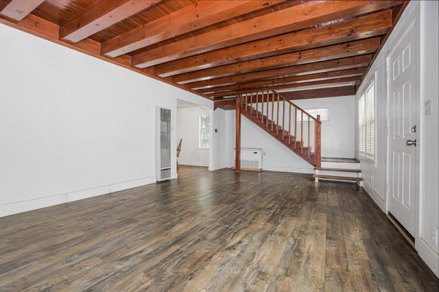 6195 Pony Express Trl, Pollock Pines, CA 95726