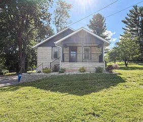 2727 I Street, Bedford, IN 47421