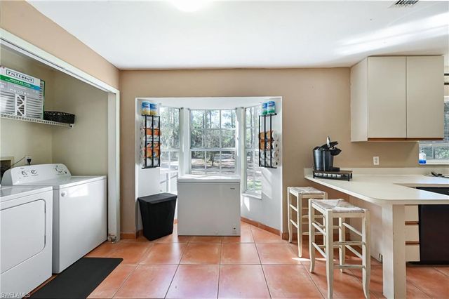 3380 10th AVE SE, Naples, FL 34117