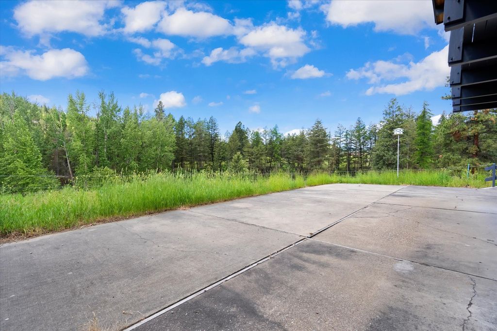 1695 Whalebone Drive, Kalispell, MT 59901 photo 31