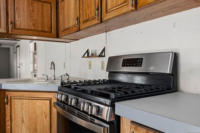 184 Linda, Canyon Lake, TX 78133