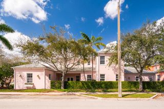 520 Loretto Ave 21, Coral Gables, FL 33146