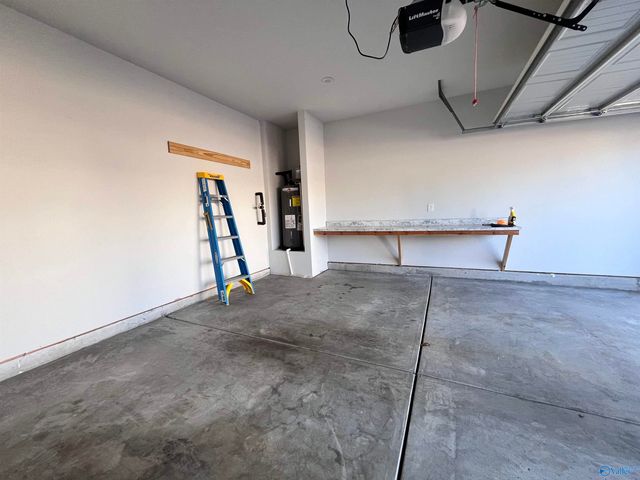 13041 Lantern Pointe Way, Harvest, AL 35749