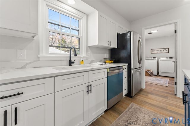 405 Thompson St, Ashland, VA 23005