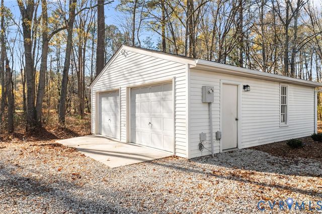 405 Thompson St, Ashland, VA 23005