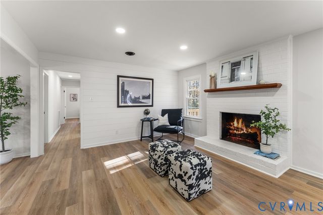 405 Thompson St, Ashland, VA 23005