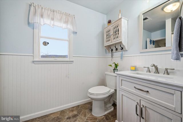 1901 S TIMBER RIDGE RD, Cross Junction, VA 22625