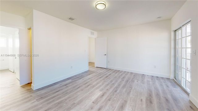 618 SW 2nd Pl 10-60, Florida City, FL 33034