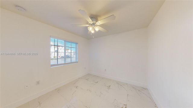 618 SW 2nd Pl 10-60, Florida City, FL 33034