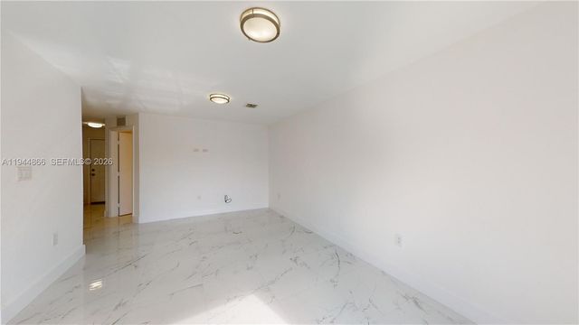 618 SW 2nd Pl 10-60, Florida City, FL 33034