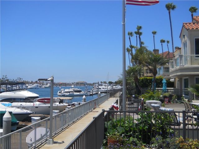 3172 Portofino Circle, Huntington Beach, CA 92649