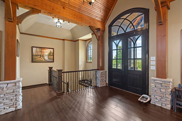 6704 Highway 52, W, Lafayette, TN 37083