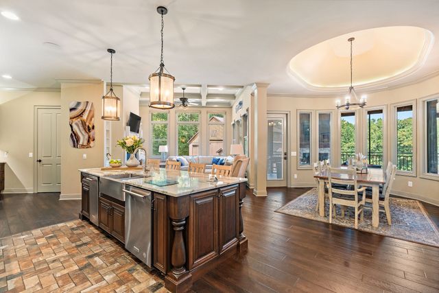 6704 Highway 52, W, Lafayette, TN 37083