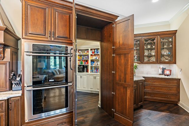 6704 Highway 52, W, Lafayette, TN 37083