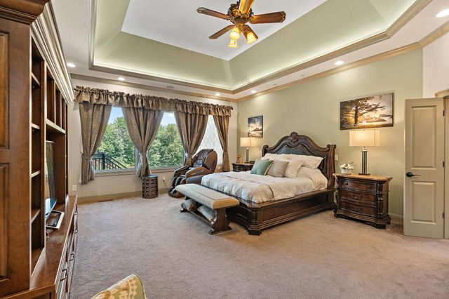 6704 Highway 52, W, Lafayette, TN 37083