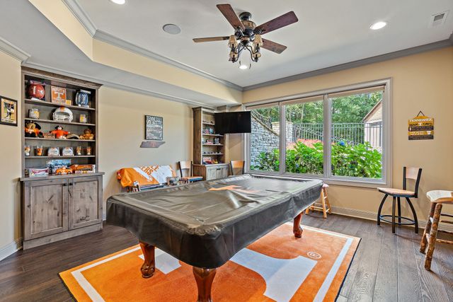 6704 Highway 52, W, Lafayette, TN 37083