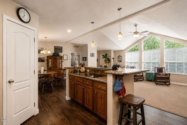 1800 Lampman Road, Gold Hill, OR 97525