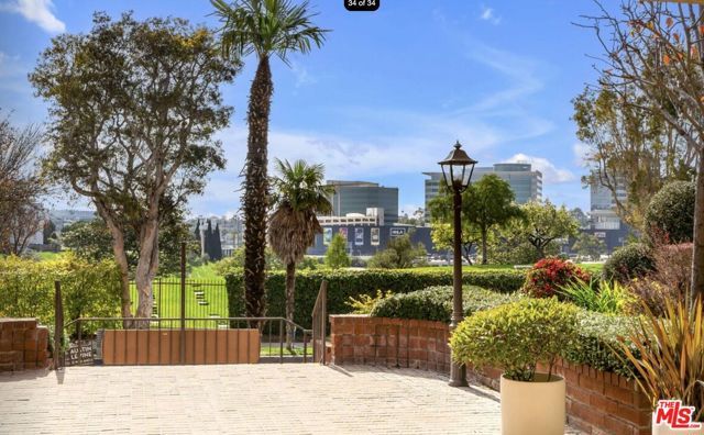 5845 Doverwood Drive 302, Culver City, CA 90230