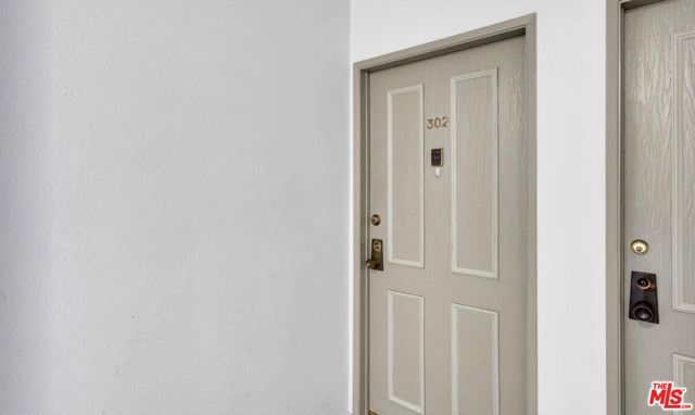 5845 Doverwood Drive 302, Culver City, CA 90230