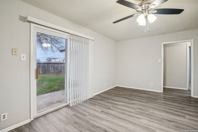 318 Balboa Drive, Universal City, TX 78148