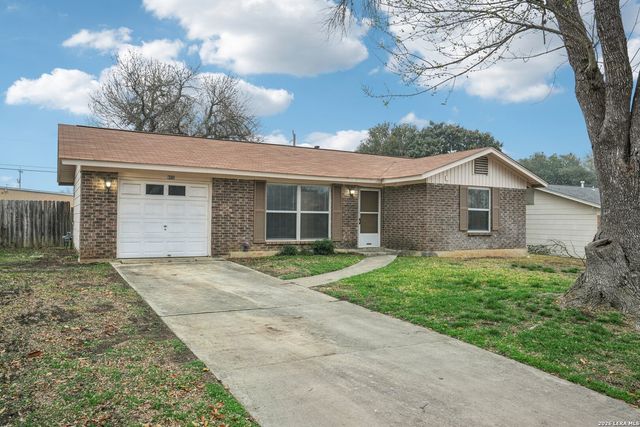 318 Balboa Drive, Universal City, TX 78148
