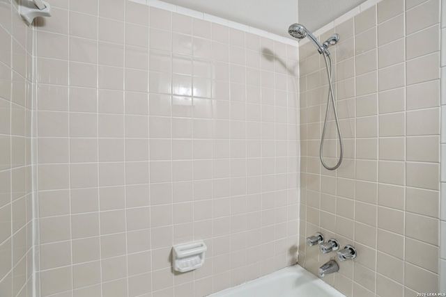 318 Balboa Drive, Universal City, TX 78148