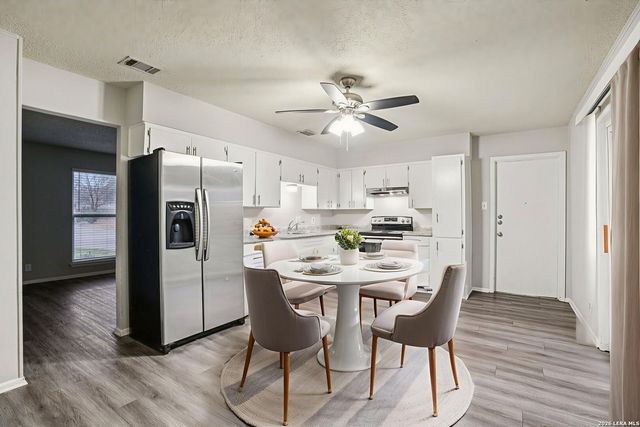 318 Balboa Drive, Universal City, TX 78148