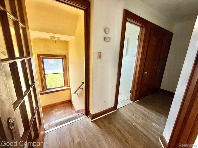 12761 Corbett Street Se, Detroit, MI 48213