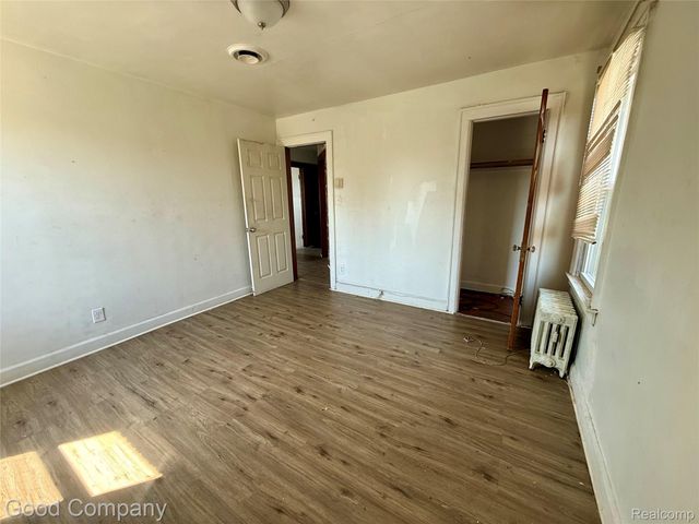 12761 Corbett Street Se, Detroit, MI 48213