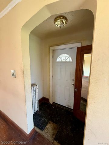 12761 Corbett Street Se, Detroit, MI 48213