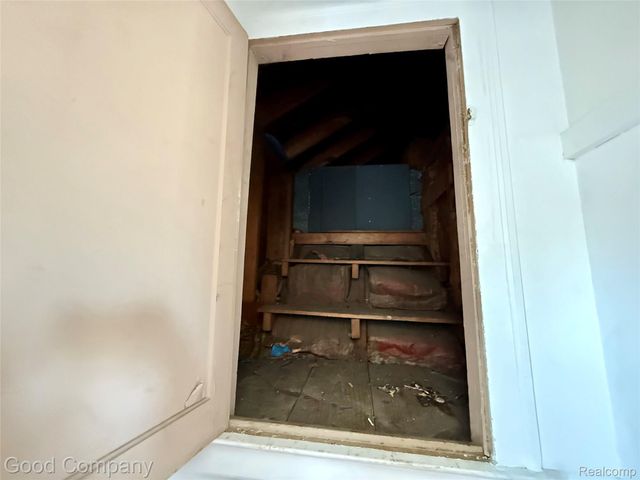 12761 Corbett Street Se, Detroit, MI 48213