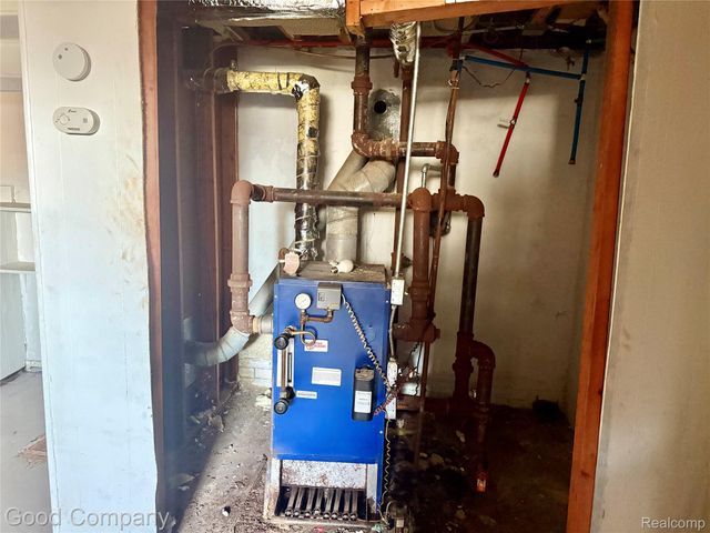 12761 Corbett Street Se, Detroit, MI 48213