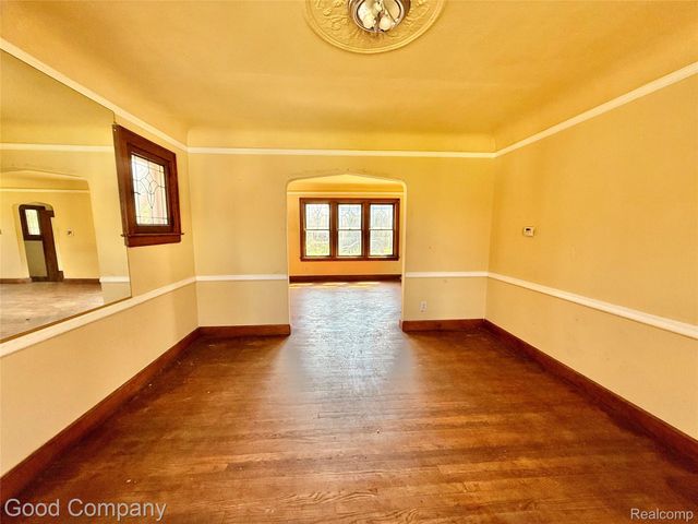 12761 Corbett Street Se, Detroit, MI 48213