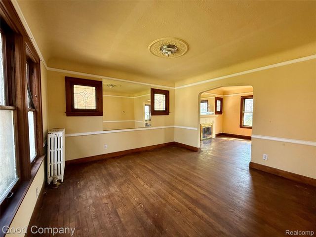 12761 Corbett Street Se, Detroit, MI 48213