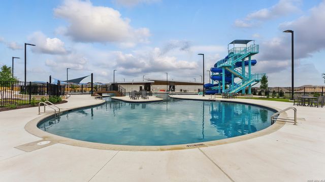 5931 Corsicana, Seguin, TX 78155