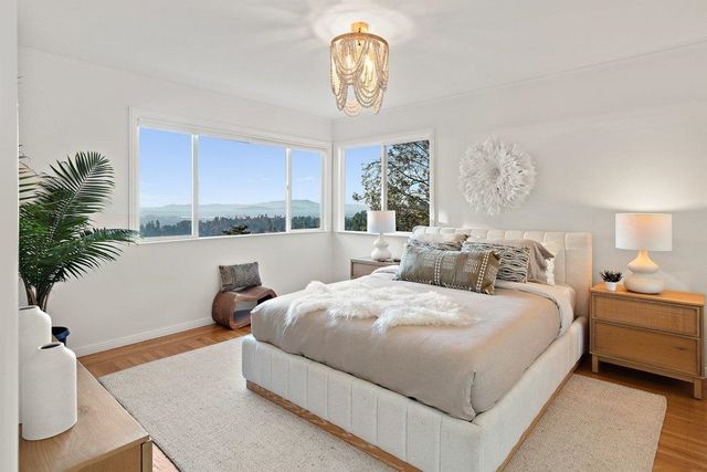 6121 6121 Chelton Drive, Oakland, CA 94611