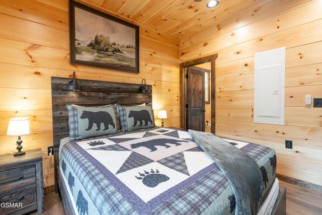 2382 Headrick Lead, Sevierville, TN 37862