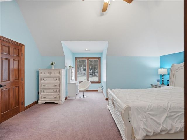 401 Blackstone Ln, Adams Twp, PA 16046